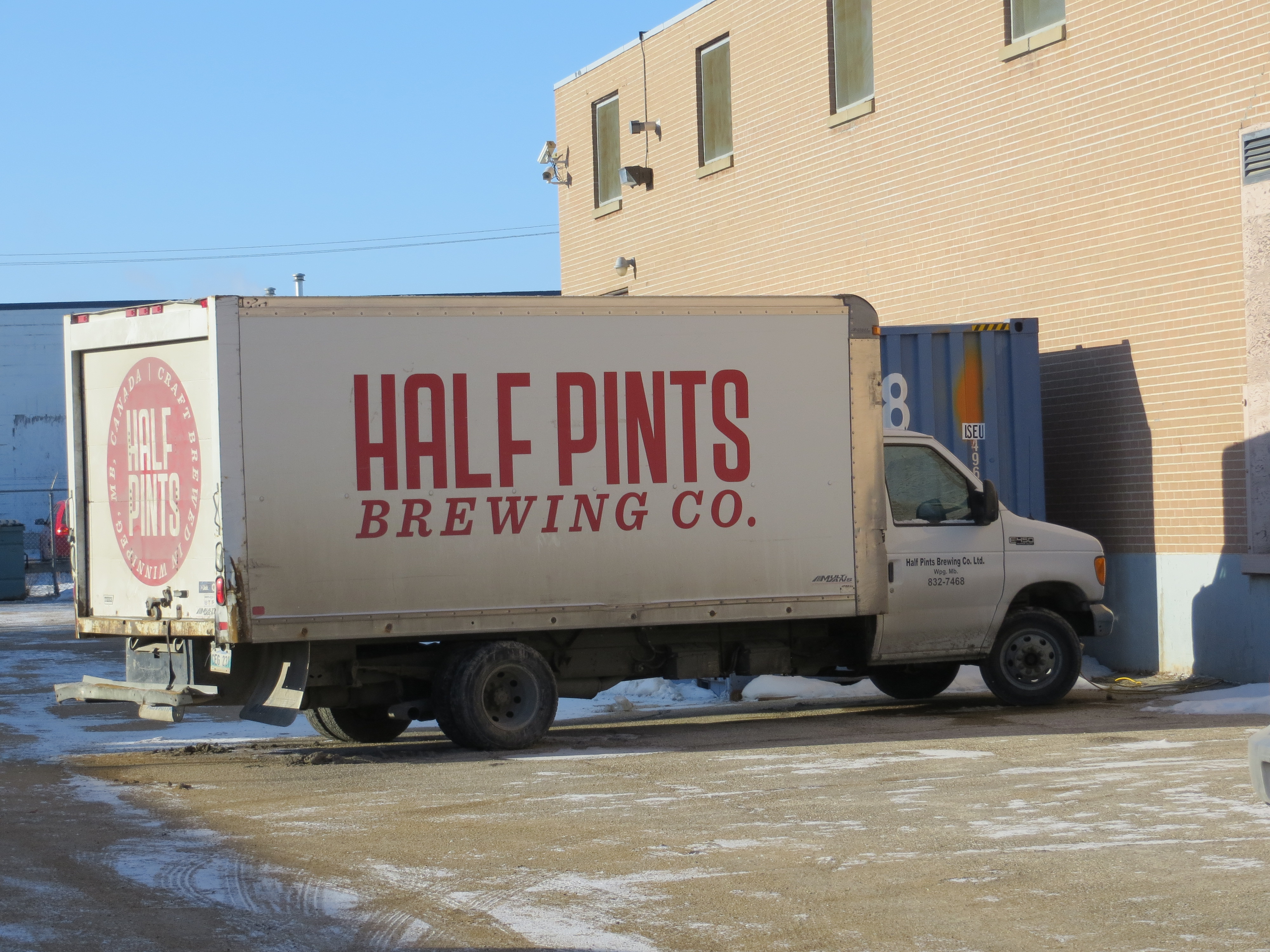 Half Pints Brewing Winnipeg Manitoba Canada Bob's Beer Blog