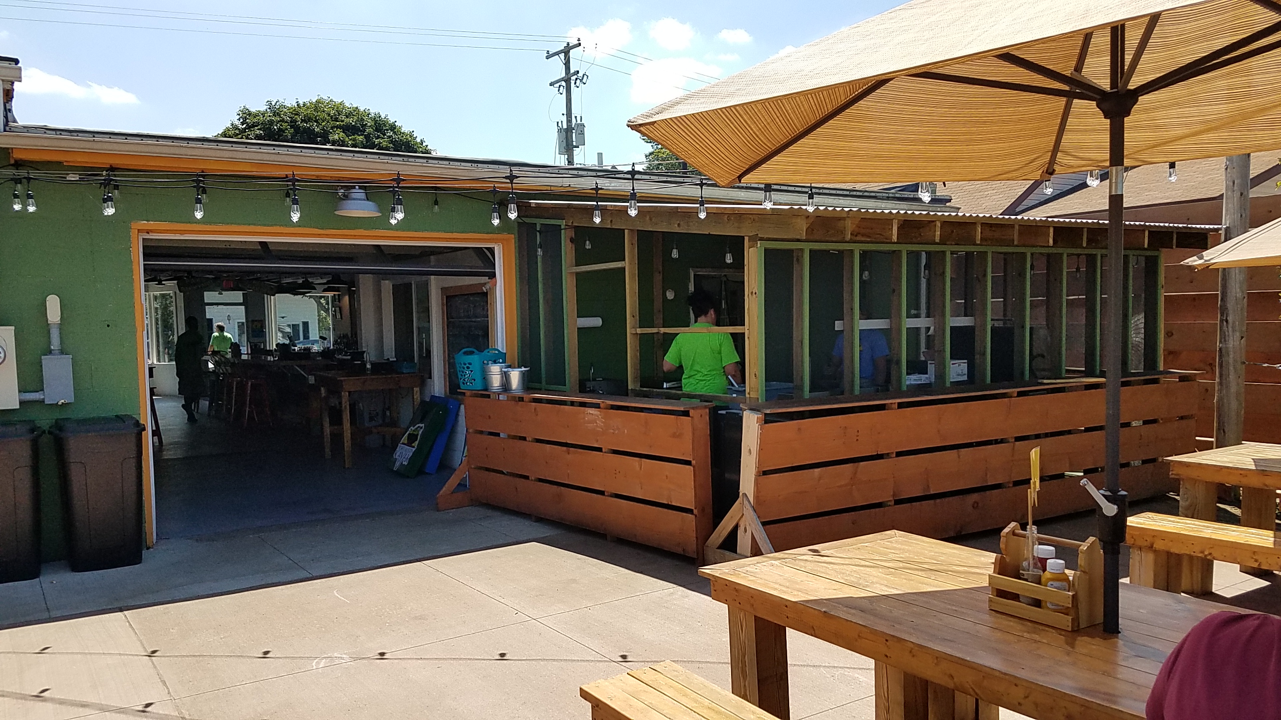 Pak's Backyard Cafe and Beer Garden, Port Austin, MI Bob's Beer Blog