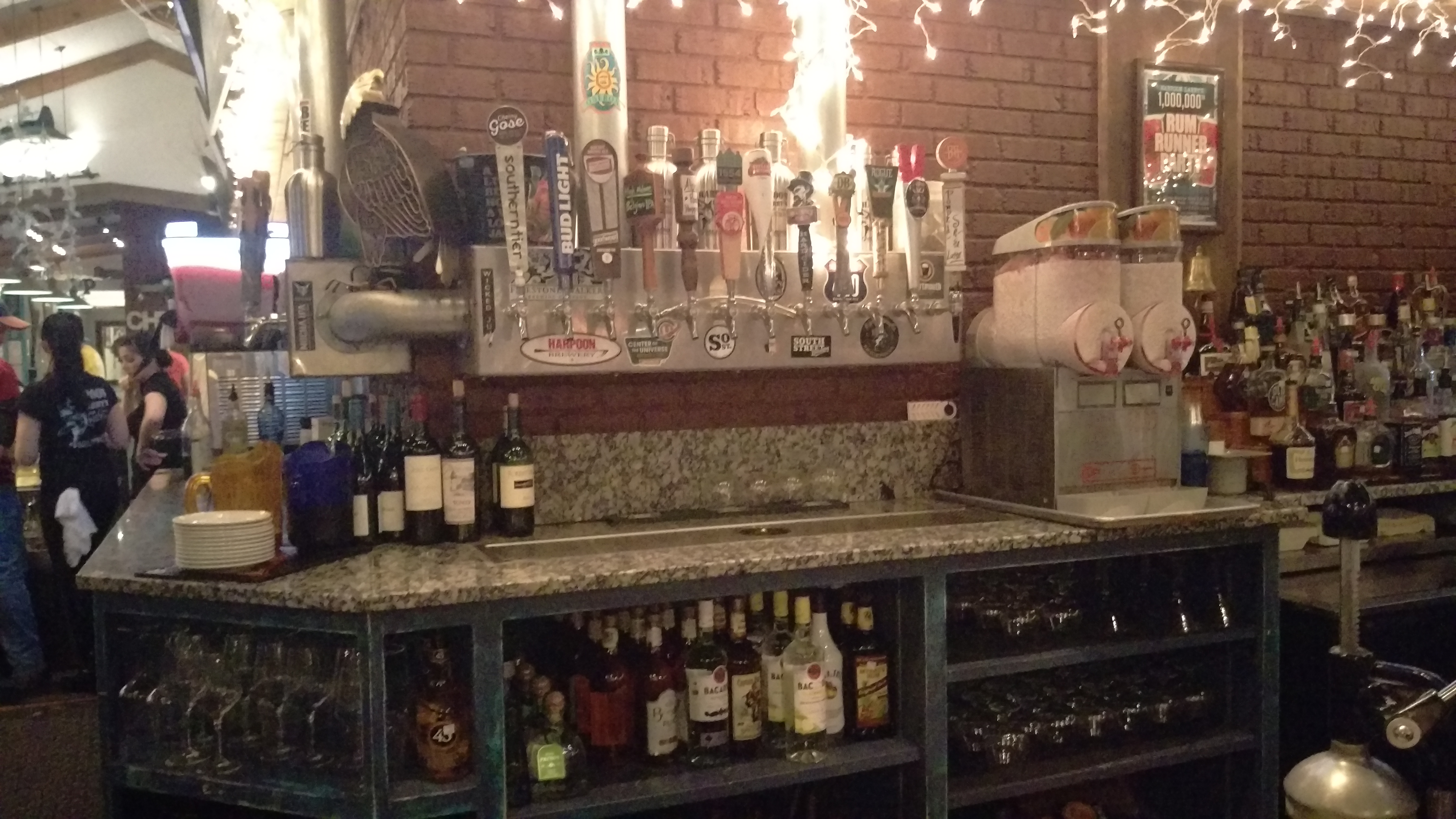 Harpoon Larry's Fish House & Oyster Bar, Newport News, VA Bob's Beer Blog