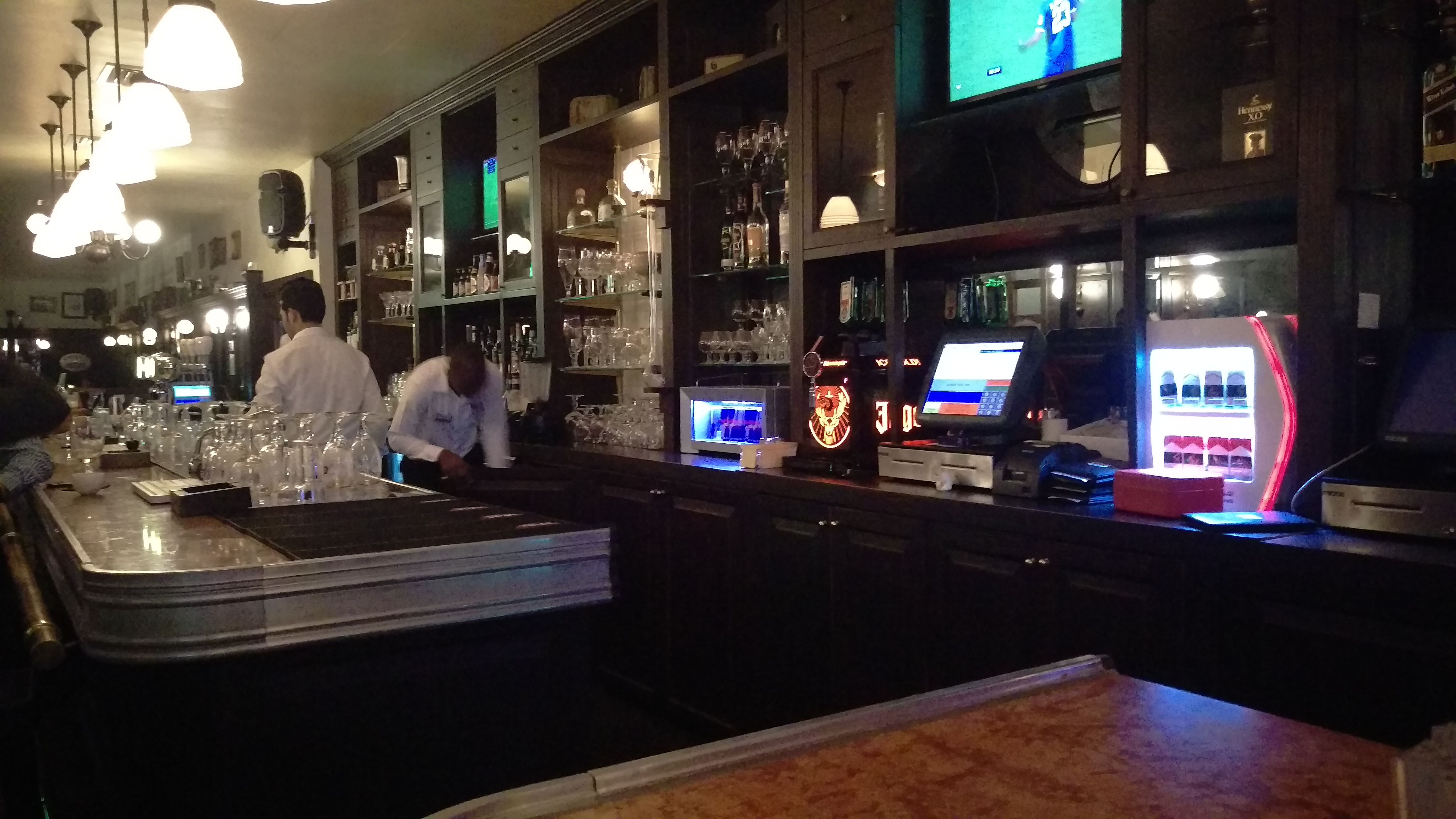 Belgian Beer Cafe Radisson Blu Hotel Yas Island, Abu Dhabi, UAE Bob's Beer Blog