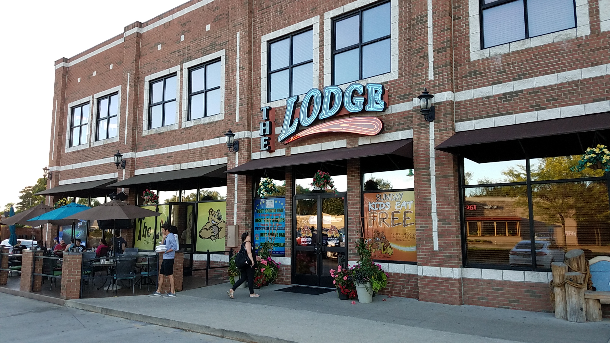 The Lodge Grill & Bar, Keego Harbor, MI Bob's Beer Blog