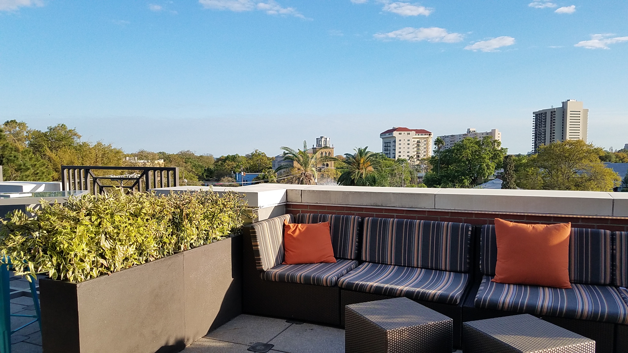 Edge Social Drinkery, Tampa, FL Bob's Beer Blog