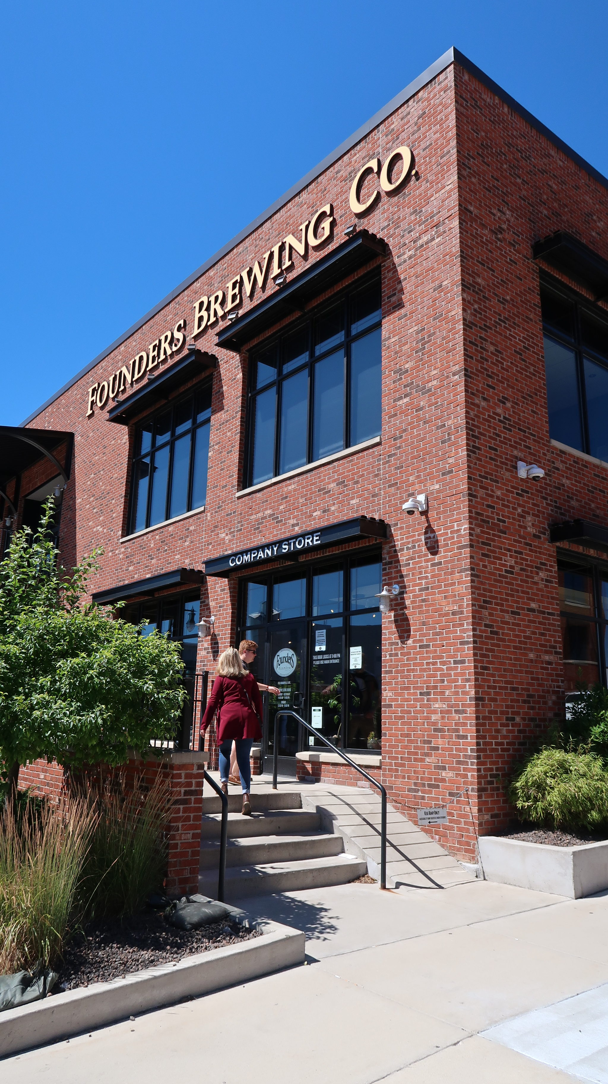 Founder's Brewery Tour Grand Rapids, MI Bob's Beer Blog